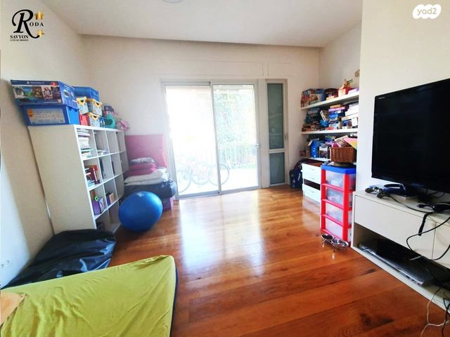 בית פרטי/ קוטג', סביון