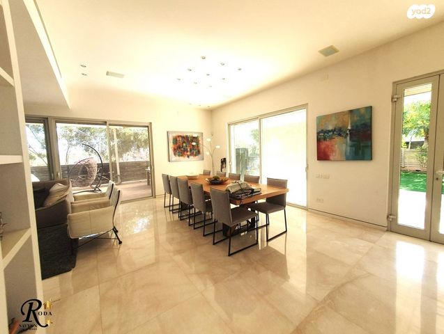 בית פרטי/ קוטג', סביון