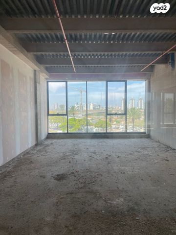 משרדים, נתניה