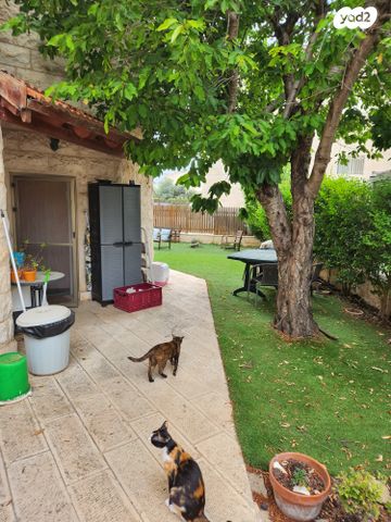 דו משפחתי, כרמים, מעוז ציון א', מבשרת ציון