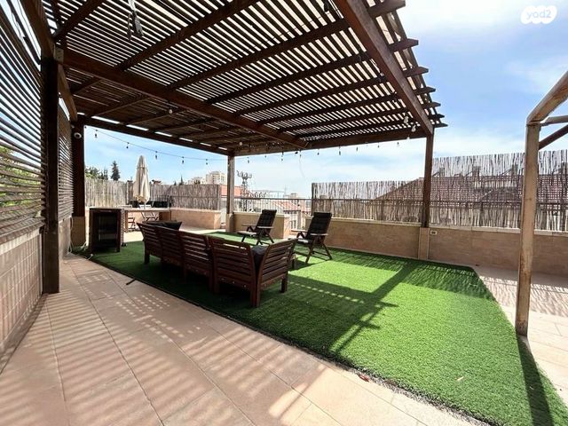 מנחם אוסישקין 