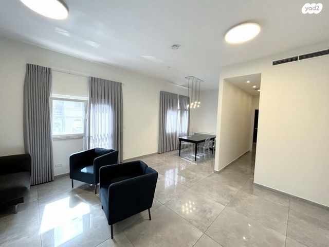 גג/ פנטהאוז, מנחם אוסישקין, רחביה, ירושלים