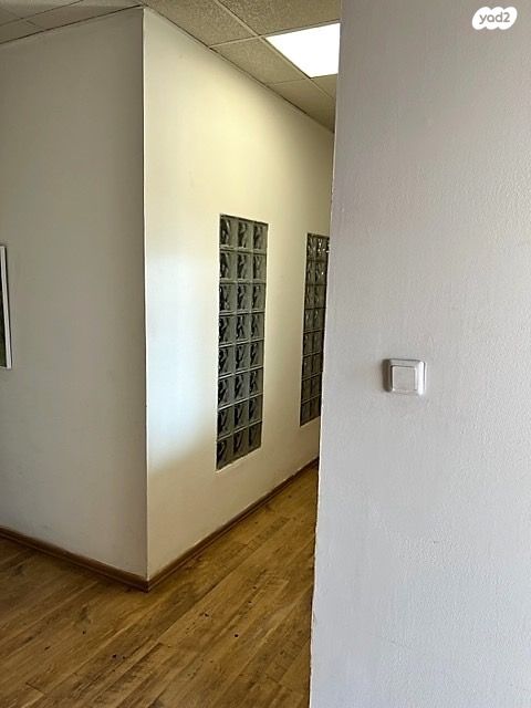 משרדים, צבי ברגמן 18, פארק עסקים ירקון / אזור תעשיה סגולה, פתח תקווה