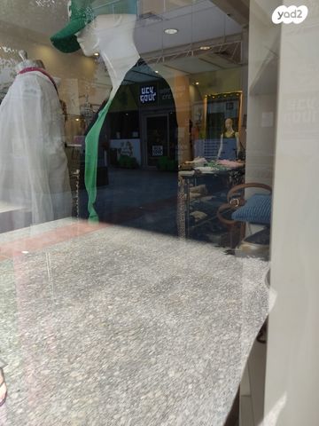 חנויות/ שטח מסחרי, הרצליה