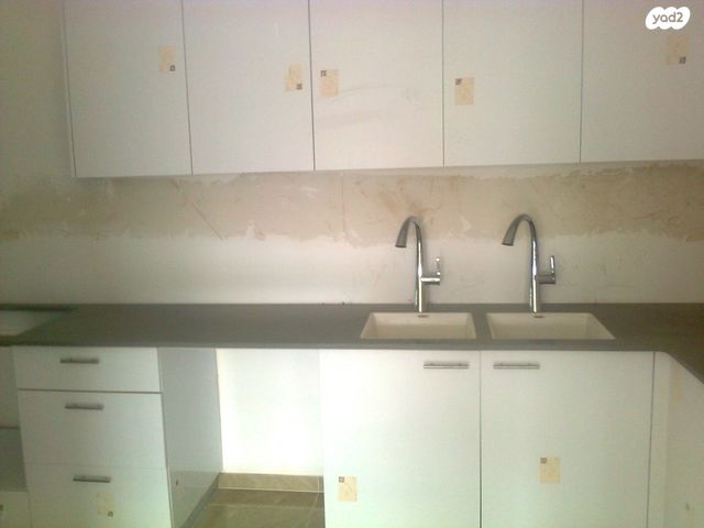 גג/ פנטהאוז, רועי קליין 1, נווה שמיר רמת בית שמש ה-1, בית שמש