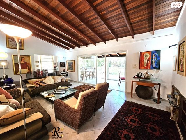 בית פרטי/ קוטג', סביון