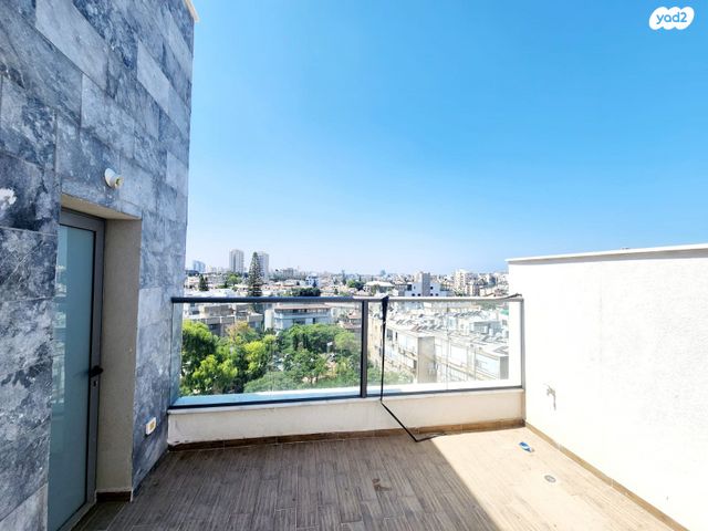 גג/ פנטהאוז, הצפירה, מרכז, קרית עבודה, חולון