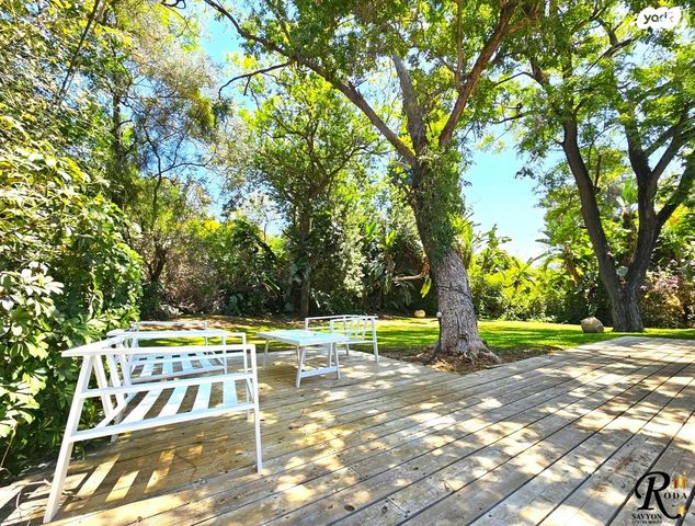 בית פרטי/ קוטג', סביון