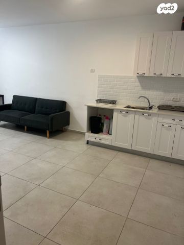 דירה, לוין אפשטיין, ב' / צפון מערב העיר, רחובות