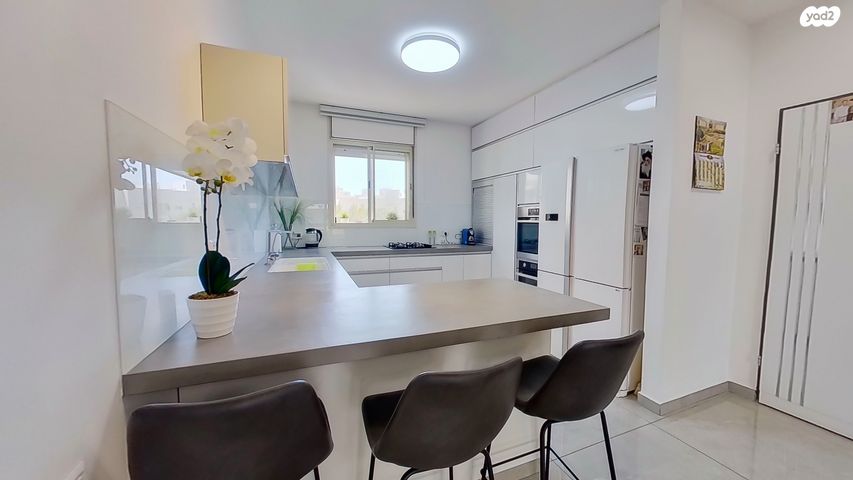 דירה, שבט בנימין, רובע י"ב, אשדוד