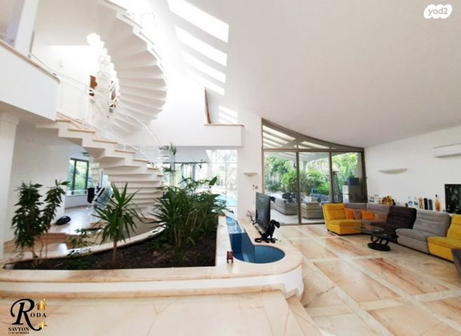 בית פרטי/ קוטג', סביון