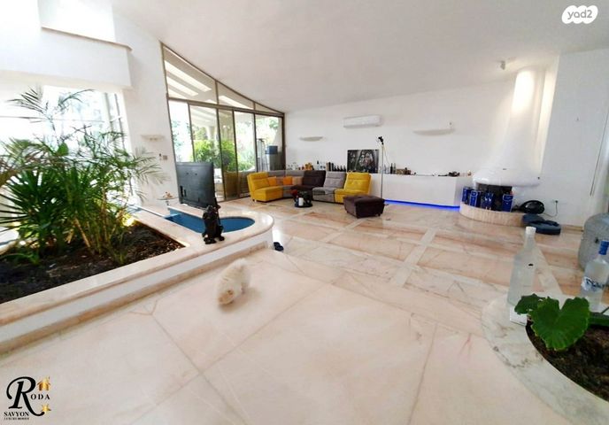 בית פרטי/ קוטג', סביון