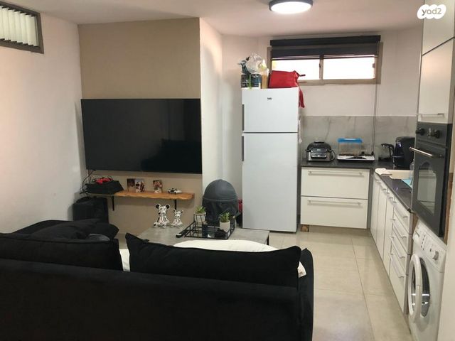 בית פרטי/ קוטג', הקציר 5, גן יבנה מערב, גן יבנה