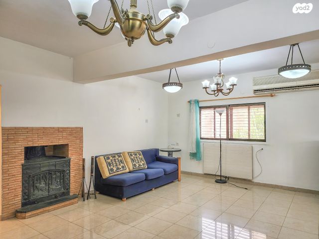 דירה, יעקב טהון, ירושלים