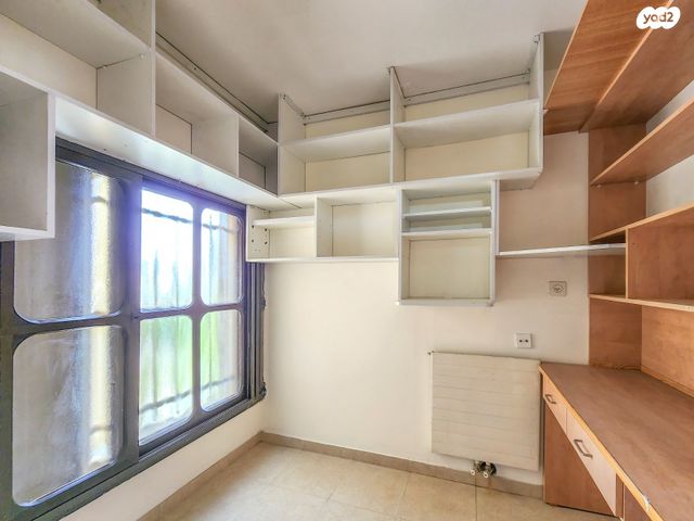 דירה, יעקב טהון, ירושלים