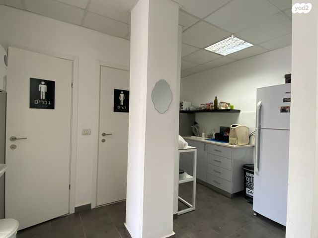 משרדים, פארק תעשיות עמק חפר