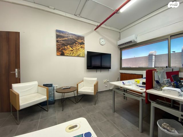 משרדים, פארק תעשיות עמק חפר