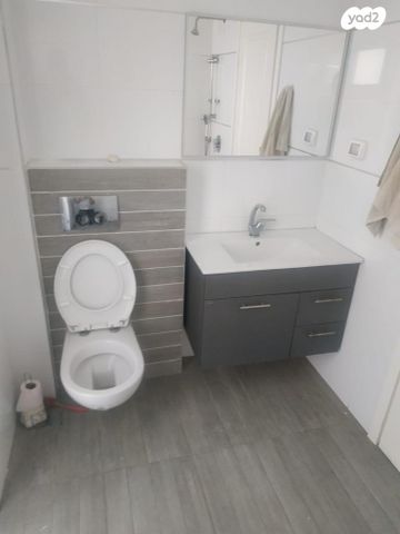 גג/ פנטהאוז, יהודה הלוי 41, מרכז העיר דרום, נתניה