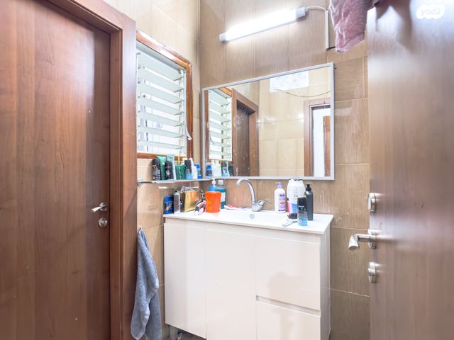 דופלקס, ששת הימים 17, אריאל