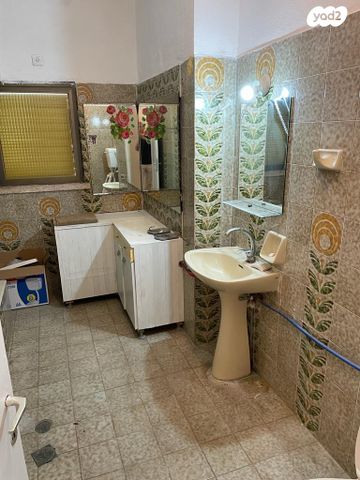 גג/ פנטהאוז, בת ים