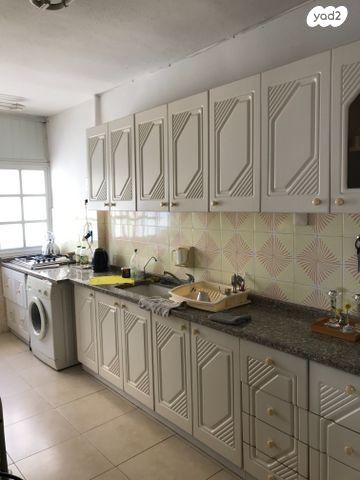 דירה, טרכטנברג, אברמוביץ', ראשון לציון