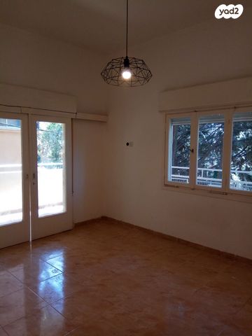 בניין מגורים, קסל, הרצליה, חיפה