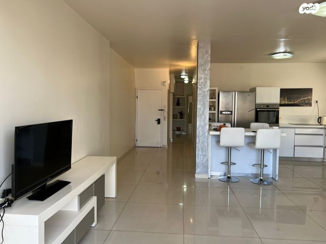 דירה, הרב קוק, כרם התימנים, תל אביב יפו