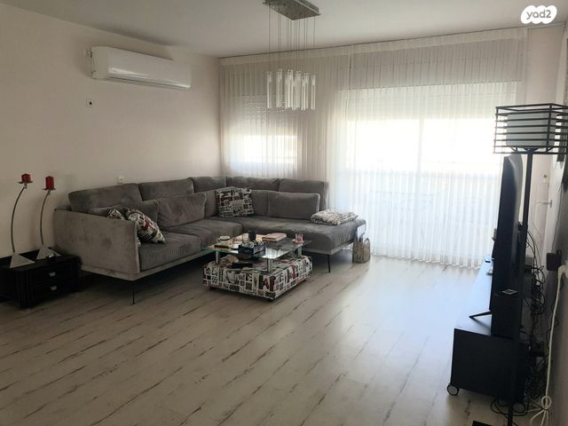 גג/ פנטהאוז