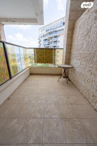 דירה, עזריאל 6, נווה דקלים, פתח תקווה