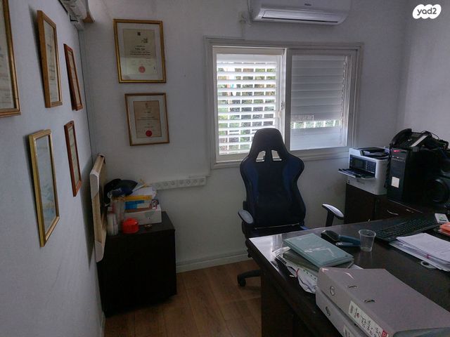 משרדים, רוטשילד, ראשון לציון