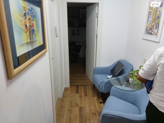 משרדים, רוטשילד, ראשון לציון