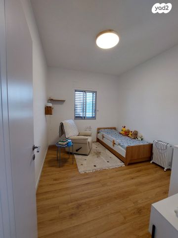 בית פרטי/ קוטג', נעמי שמר, ברנע, אשקלון