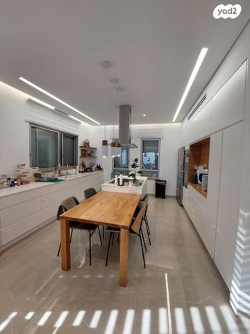 בית פרטי/ קוטג', נעמי שמר, ברנע, אשקלון