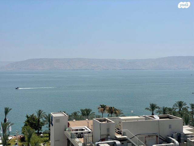 הבנים 