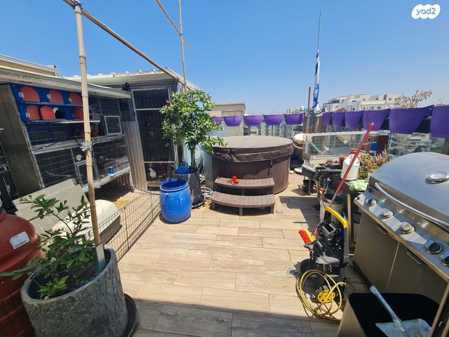 גג/ פנטהאוז, עבודה, אברמסקי, קרית אתא