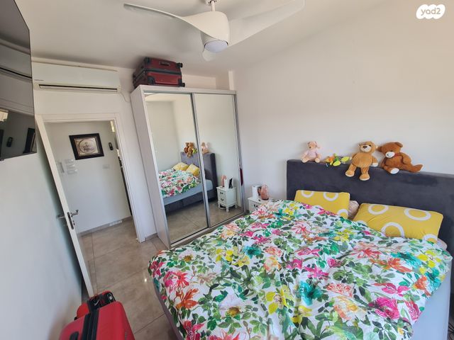 גג/ פנטהאוז, עבודה, אברמסקי, קרית אתא