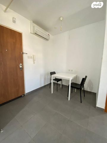 דירה, אלכסנדר ינאי 17, שכונה ד', באר שבע