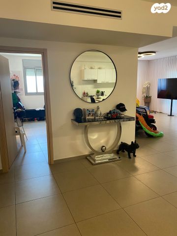 גג/ פנטהאוז, אהוד מנור 4, נאות אפק, אפקה, קרית ביאליק