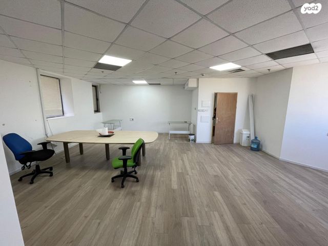 משרדים, חיפה