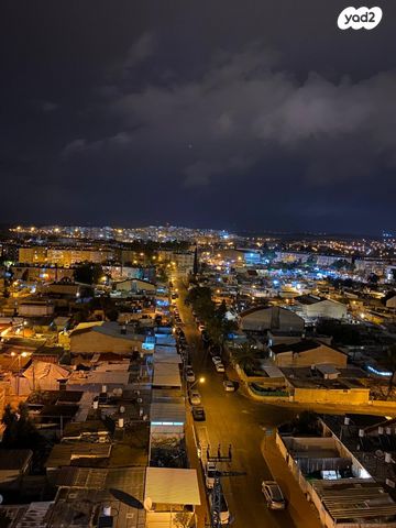 אביה השופט 1