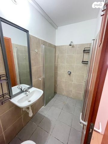 יחידת דיור, אלכסנדר ינאי 17, שכונה ד', באר שבע