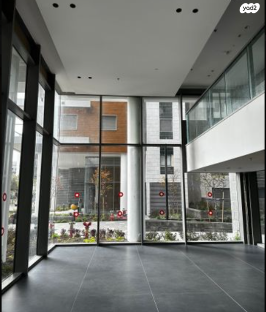 דירה, חנה רובינא, הרצליה