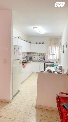 דירה, גבעת האירוסים, נתניה