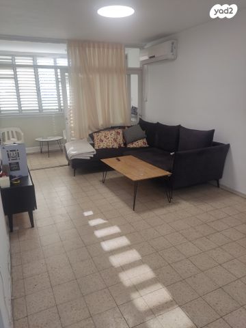 דירה, הרב מיימון 35, בת ים