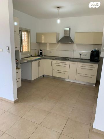 בית פרטי/ קוטג', אופקים