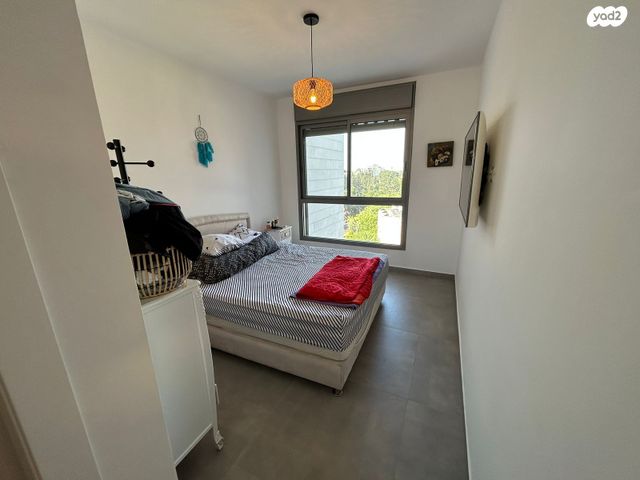 דירה, חנה רובינא, הרצליה