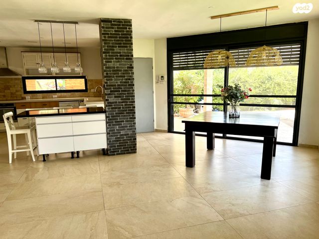 בית פרטי/ קוטג', שאר העיר, עומר