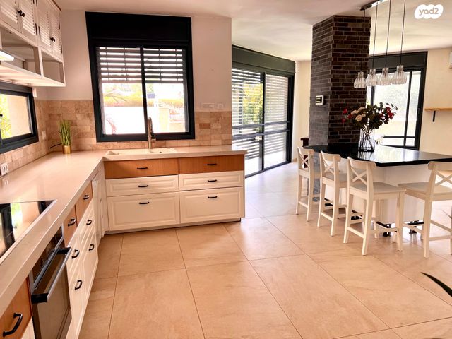 בית פרטי/ קוטג', שאר העיר, עומר