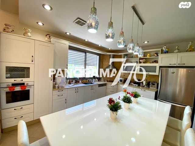 דו משפחתי, אשקלון