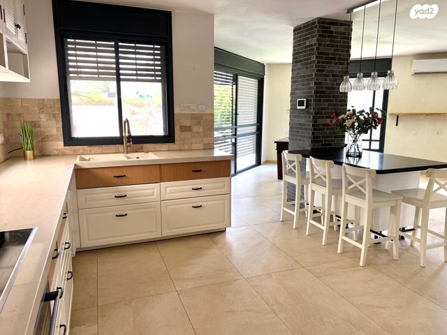 בית פרטי/ קוטג', שאר העיר, עומר